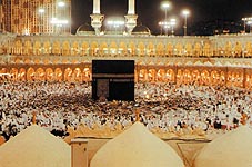 La ronde des pèlerins autour de la Kaaba Click to view high resolution version