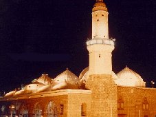 The Ghamama (Cloud) Mosque in Madinah Click to view high resolution version